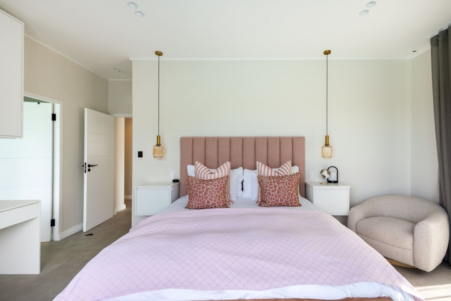 6 Bedroom Property for Sale in Cutty Sark Western Cape